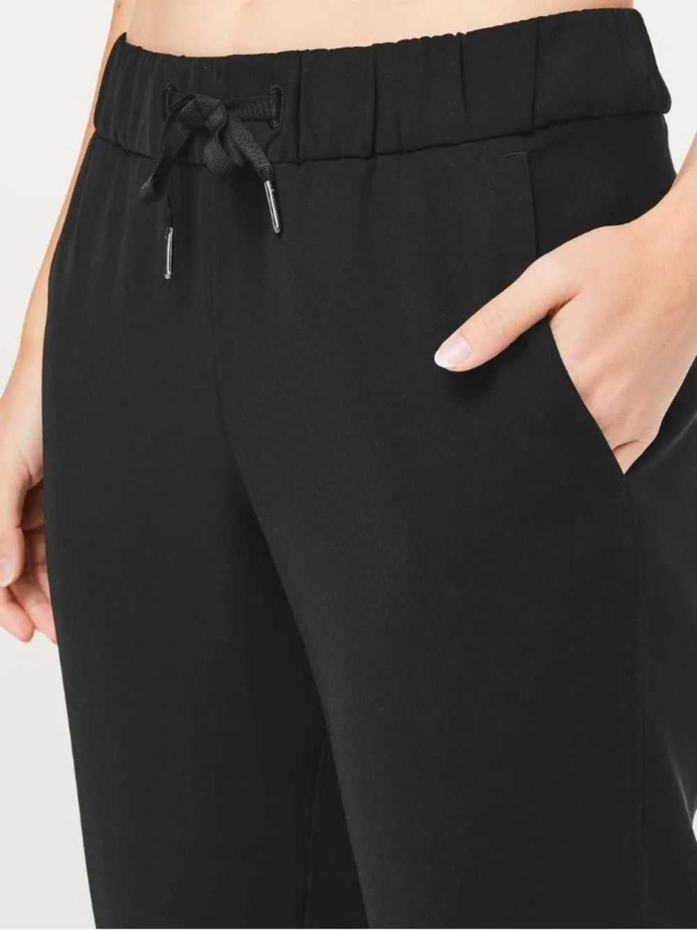 LULULEMON On The Fly Pants in Black size 10 Tall Drawstring Ankle Athleisure